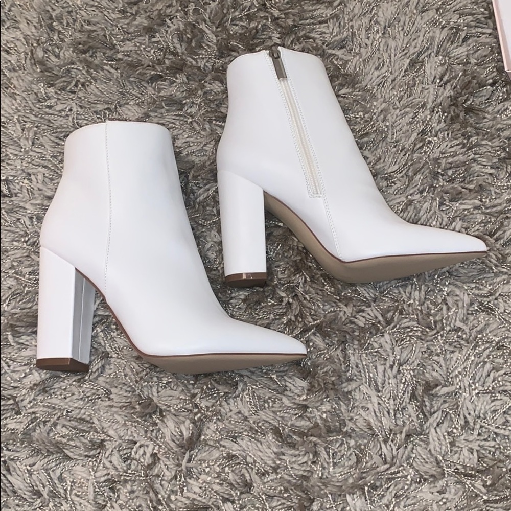 ✨ white booties ✨